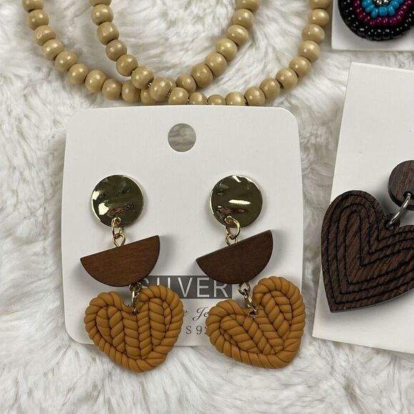 Set Of 4 Costume Statement Earrings - Picture 5 of 5